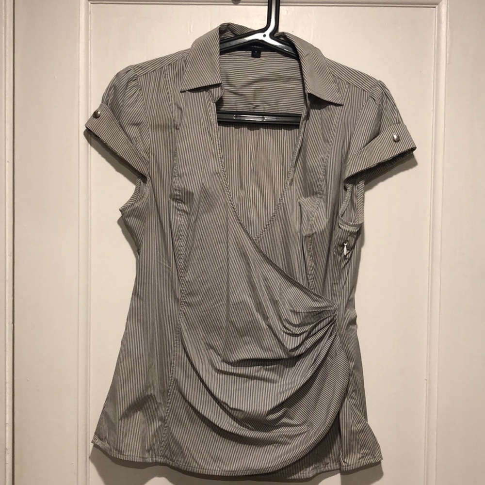 Express Wrap Essential Shirt